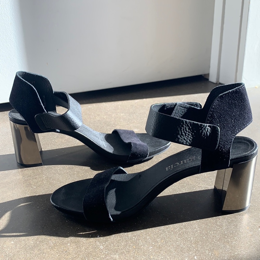 Pedro Garcia bloc heels